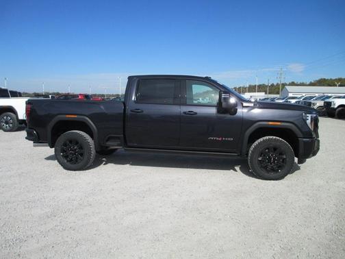 2026 GMC Sierra 3500 AT4