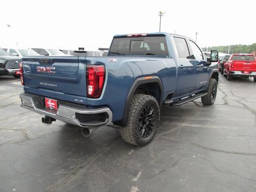 2024 GMC Sierra 2500 SLE