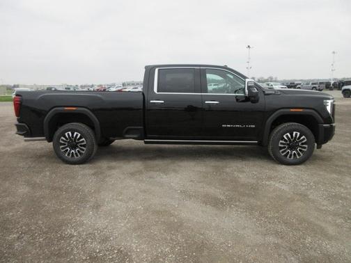 2025 GMC Sierra 3500 Denali Ultimate