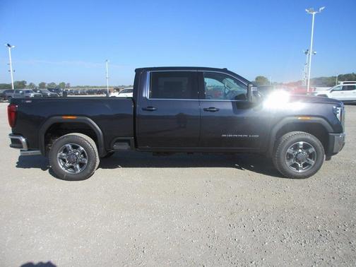 2026 GMC Sierra 2500 SLE
