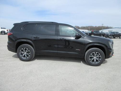 2025 GMC Acadia AT4