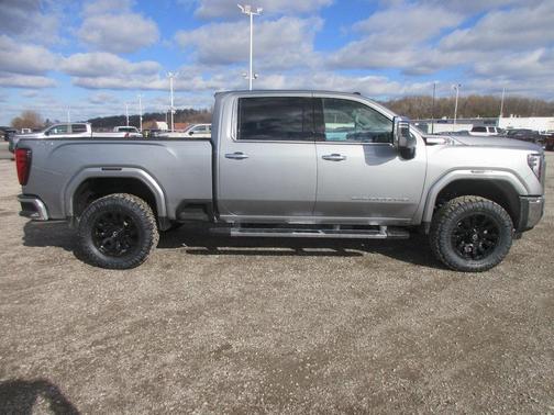 2026 GMC Sierra 2500 SLT