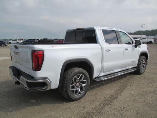 Glacier White 2026 GMC Sierra 1500 SLT