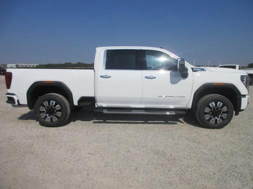 2026 GMC Sierra 2500 Denali