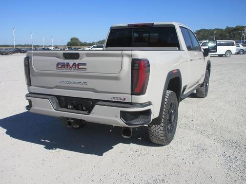 2026 GMC Sierra 2500 AT4