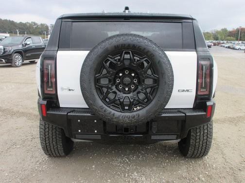 2026 GMC HUMMER EV SUV 2X