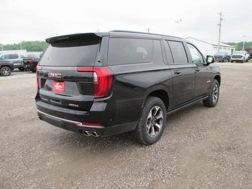 2025 GMC Yukon XL AT4 Ultimate