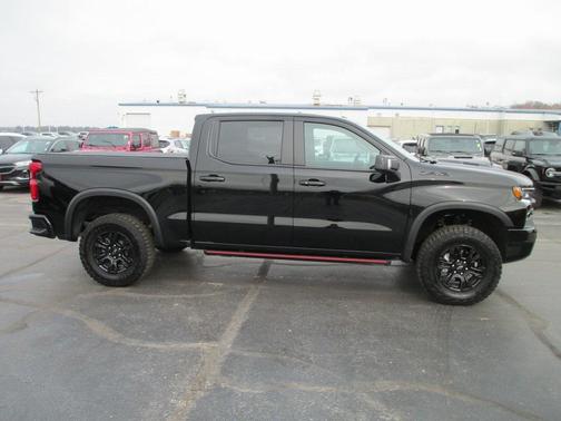 2025 Chevrolet Silverado 1500 ZR2