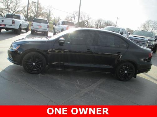 2018 Volkswagen Jetta 1.8T SE Sport