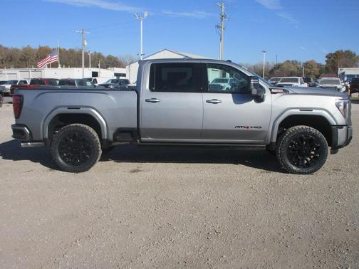 2026 GMC Sierra 2500 AT4