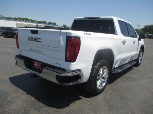 Summit White 2019 GMC Sierra 1500 SLT