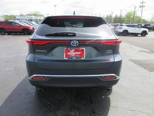 2021 Toyota Venza XLE