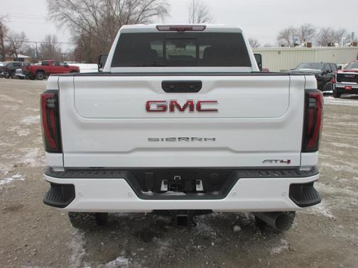 2026 GMC Sierra 2500 AT4