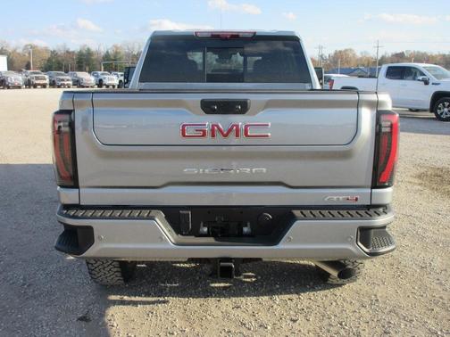 2026 GMC Sierra 2500 AT4