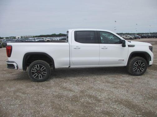 Summit White 2026 GMC Sierra 1500 AT4