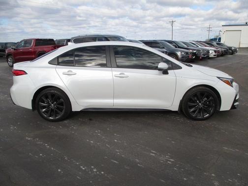 2025 Toyota Corolla SE