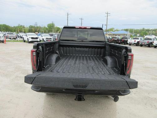 2025 GMC Sierra 2500 AT4