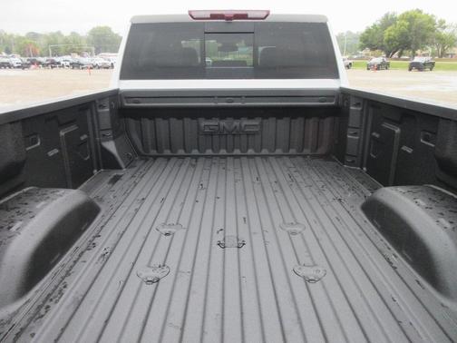 2026 GMC Sierra 3500 SLT