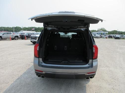 2025 GMC Yukon AT4 Ultimate