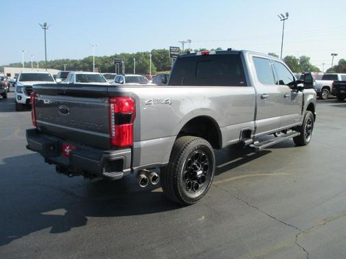 2025 Ford F-350 Lariat Super Duty
