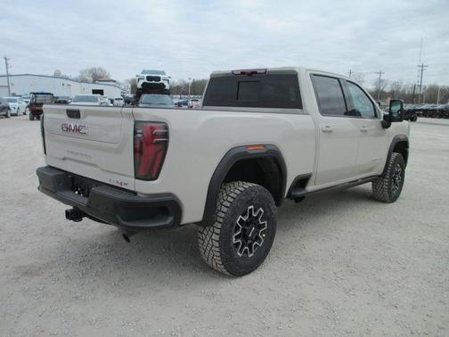 2026 GMC Sierra 2500 AT4X