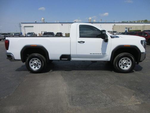 2024 GMC Sierra 2500 Pro