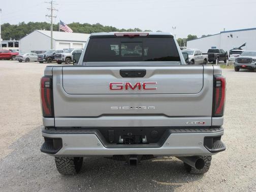 2026 GMC Sierra 2500 AT4