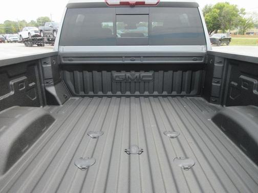 2025 GMC Sierra 2500 SLT