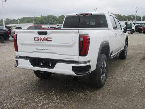 2026 GMC Sierra 2500 Denali