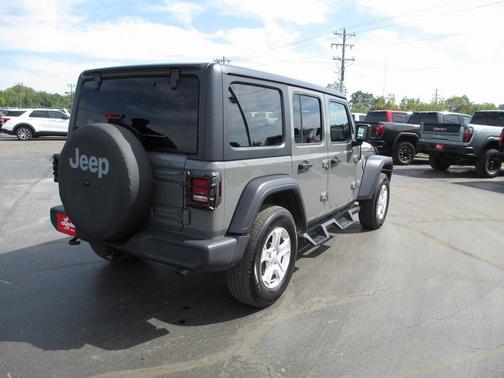 2020 Jeep Wrangler Unlimited Sport