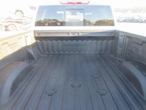 2026 GMC Sierra 2500 SLT