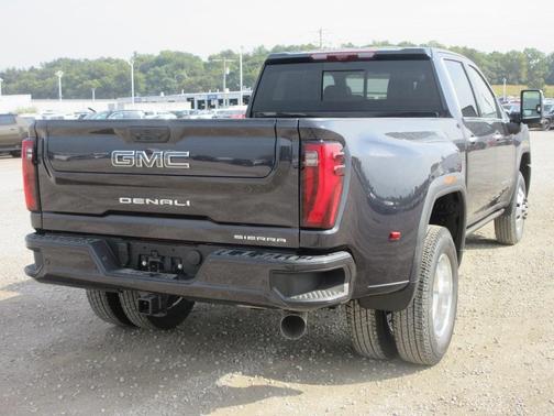 2026 GMC Sierra 3500 Denali Ultimate