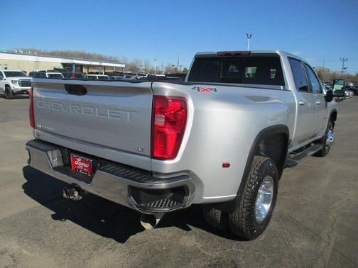 2022 Chevrolet Silverado 3500 LT