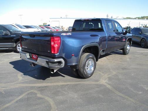 2022 Chevrolet Silverado 3500 LT