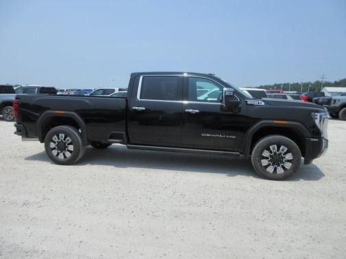 2025 GMC Sierra 3500 Denali