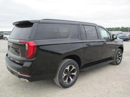 Onyx Black 2026 GMC Yukon XL AT4