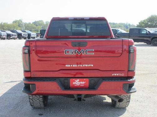 2025 GMC Sierra 2500 AT4