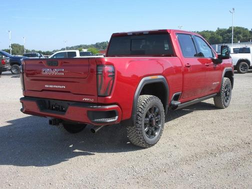 2025 GMC Sierra 2500 AT4