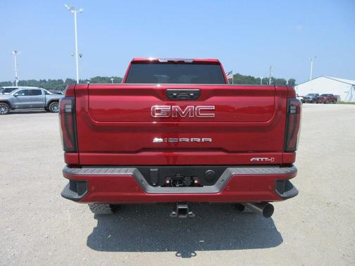 2025 GMC Sierra 2500 AT4