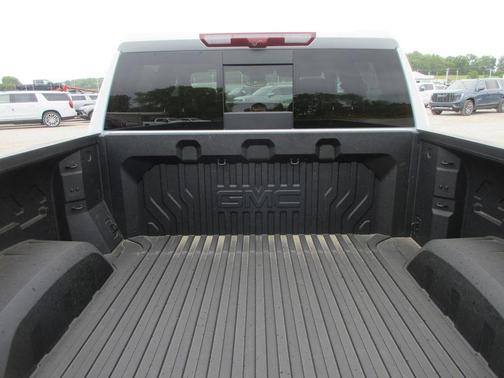 Glacier White 2026 GMC Sierra 1500 Denali Ultimate