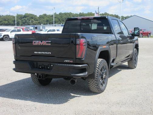 2026 GMC Sierra 2500 AT4
