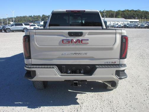 2026 GMC Sierra 2500 AT4