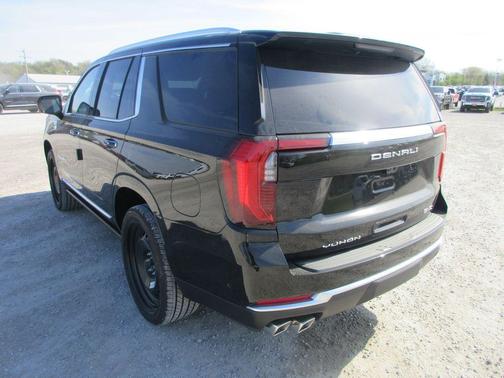 Onyx Black 2026 GMC Yukon Denali