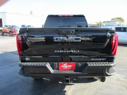 2024 GMC Sierra 2500 Denali Ultimate