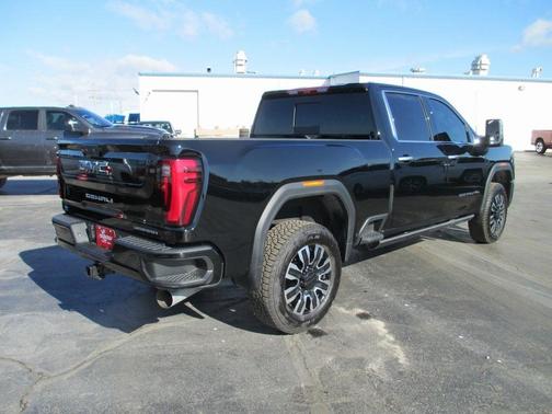 2024 GMC Sierra 2500 Denali Ultimate
