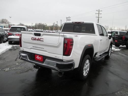 2024 GMC Sierra 2500 SLT