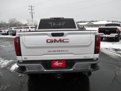 2024 GMC Sierra 2500 SLT