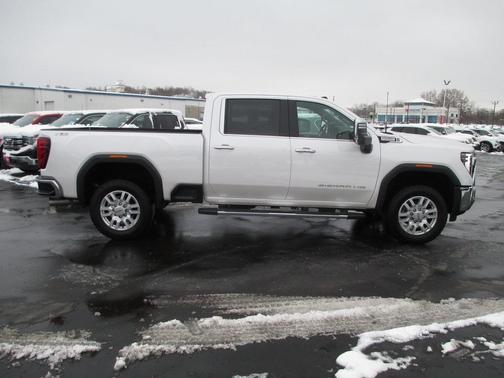2024 GMC Sierra 2500 SLT