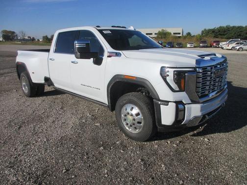 2026 GMC Sierra 3500 Denali