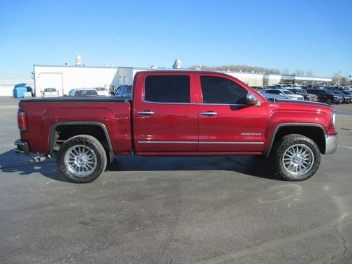 2017 GMC Sierra 1500 SLT